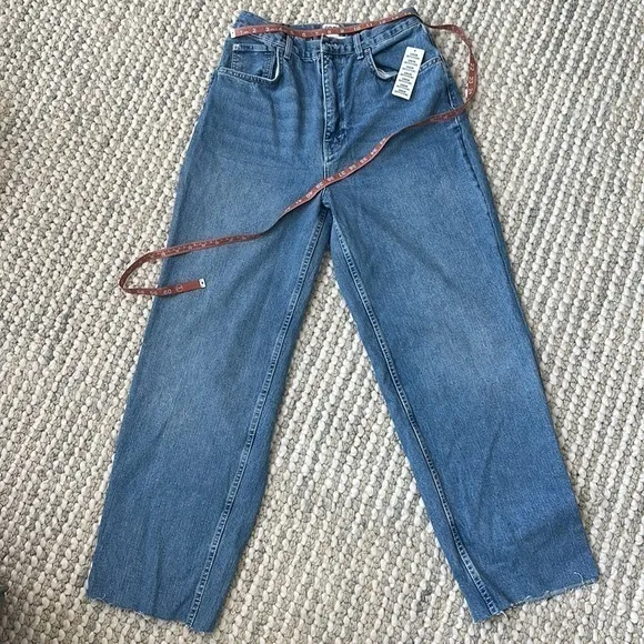 🆕 High‎ Rise Baggy wide leg- Urban Outfitters 🆕