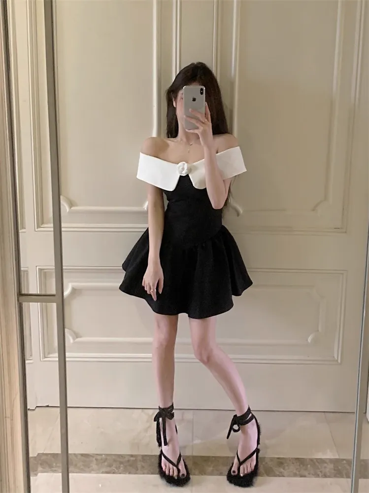- Off the shoulder a-line dress   GEU1225