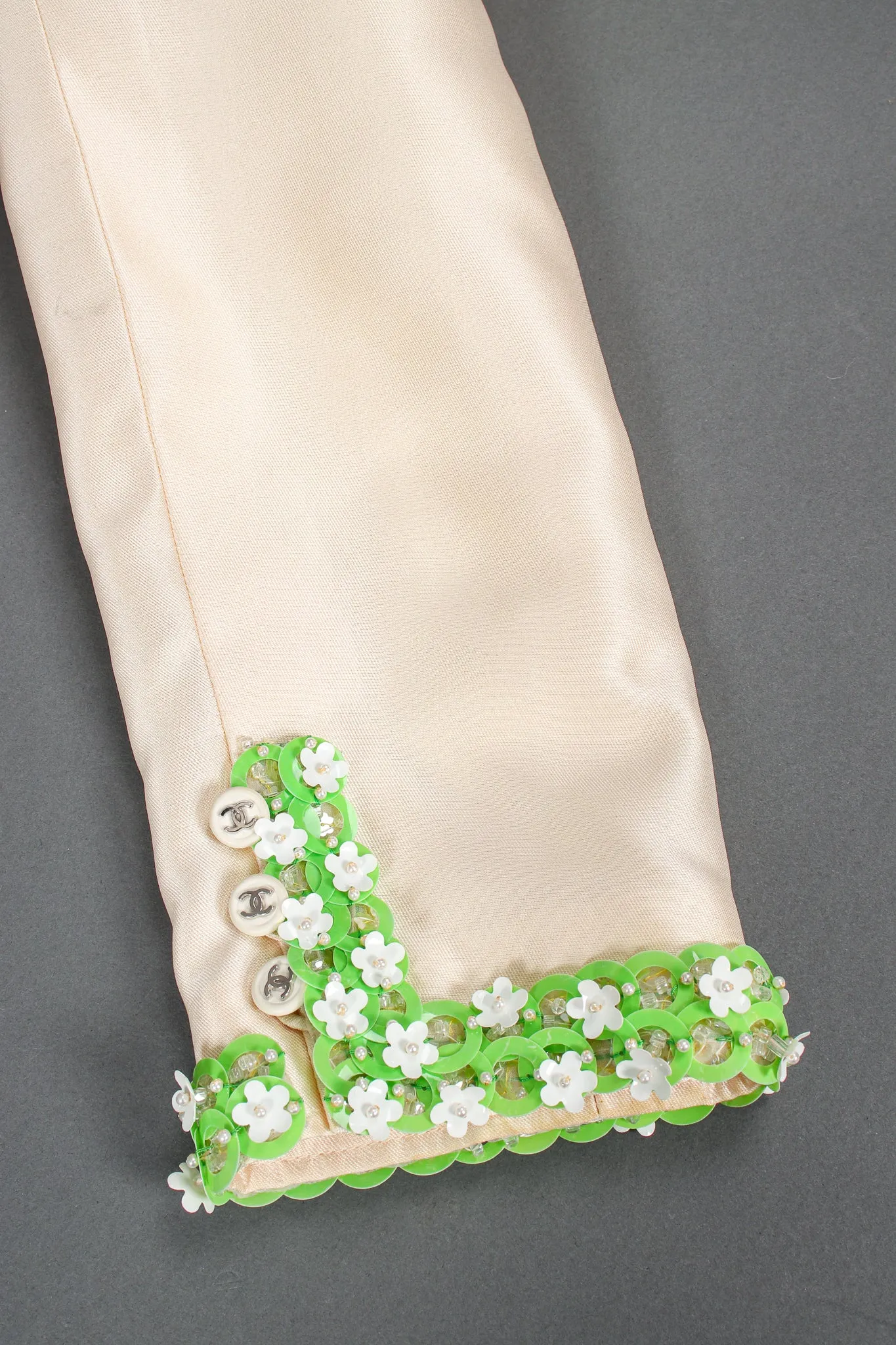 1996 S/S Daisy Beaded Silk Jacket & Skirt Suit