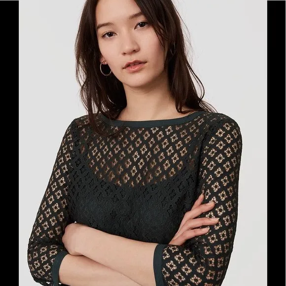 Ann Taylor loft diamond lace shift dress