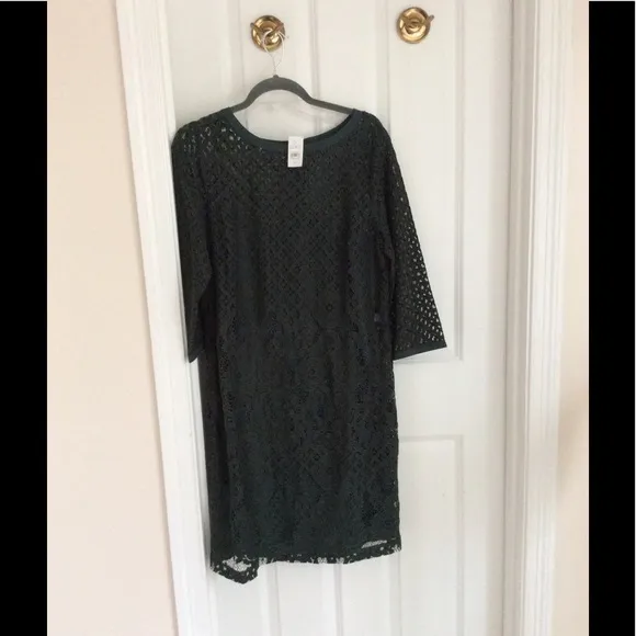 Ann Taylor loft diamond lace shift dress