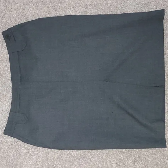 Anne klein gray skirt suit set