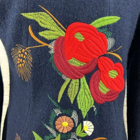 Anthropologie Angel of the North Winter Harvest Embroidered Sweater Small