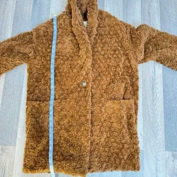 Aritzia Wilfred Free Plush Jacket
