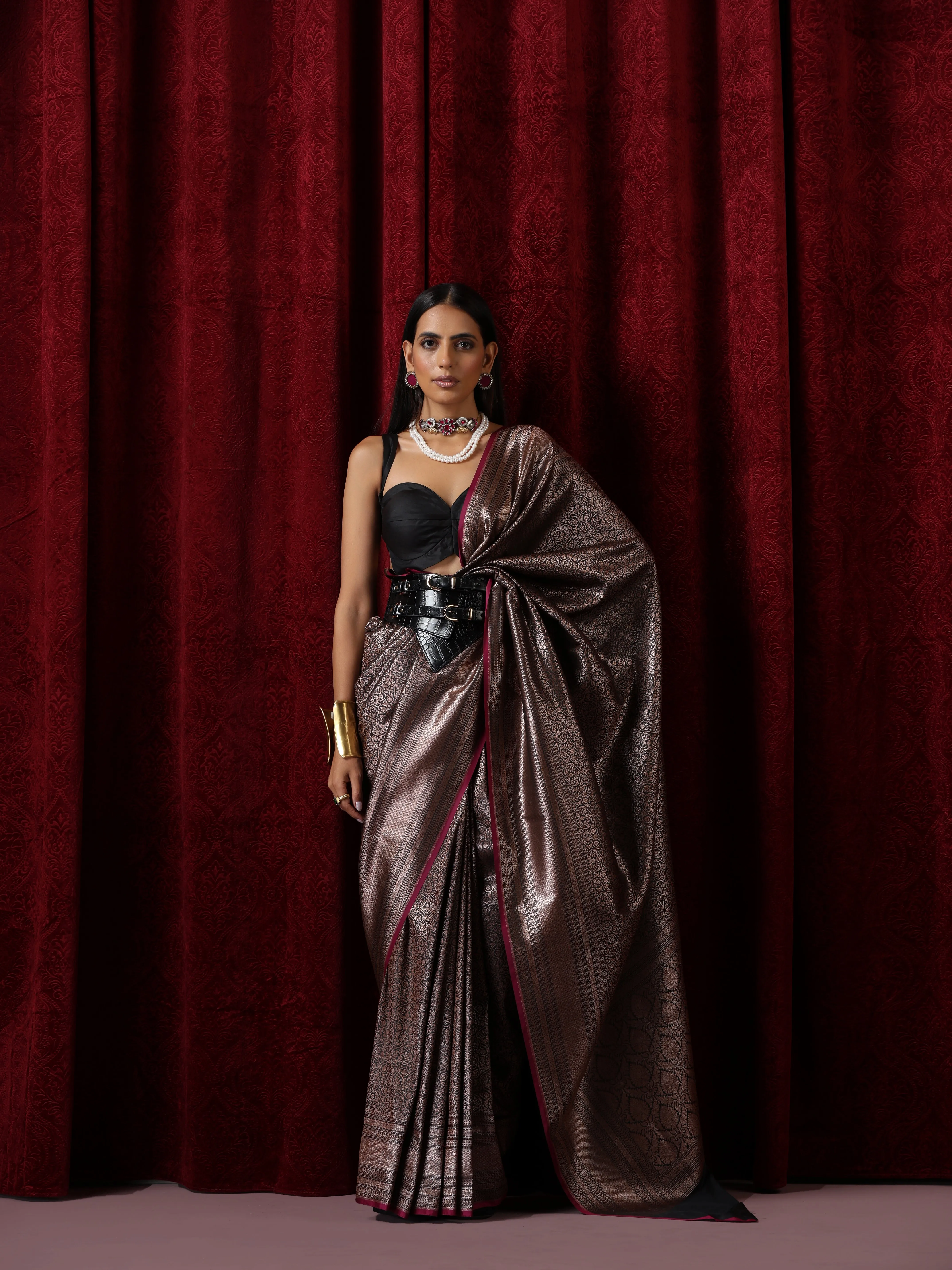 Banarasi Black Purple Jaal Silk Saree with Blouse Fabric