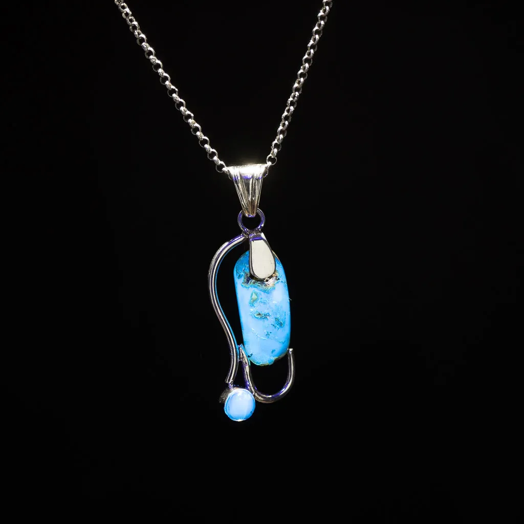 Blue Amber Pendant, Linza