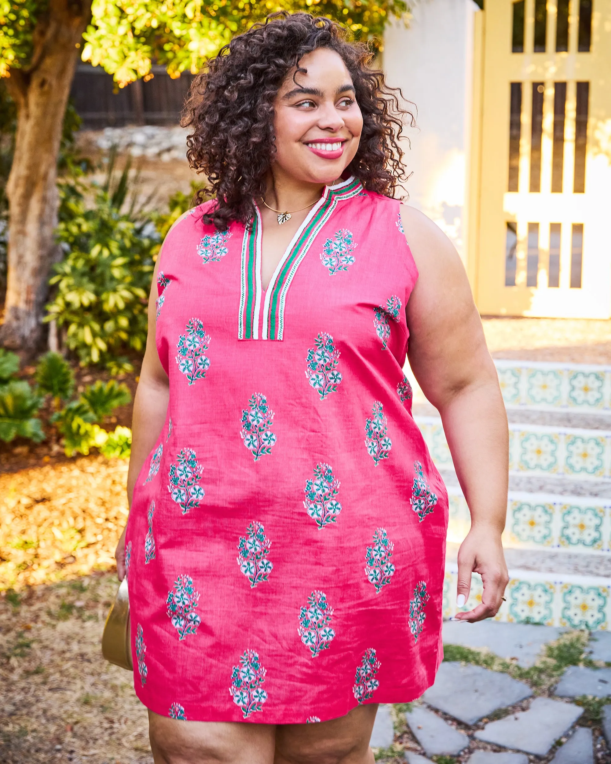 Bouquet Blossoms - Ocean View Shift - Hot Pink