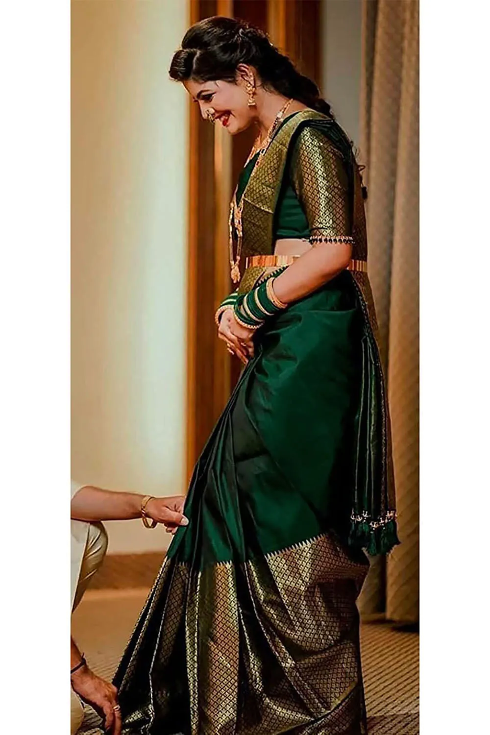 Evergreen Soft Silk With Heavy Jaquard Border Design Saree