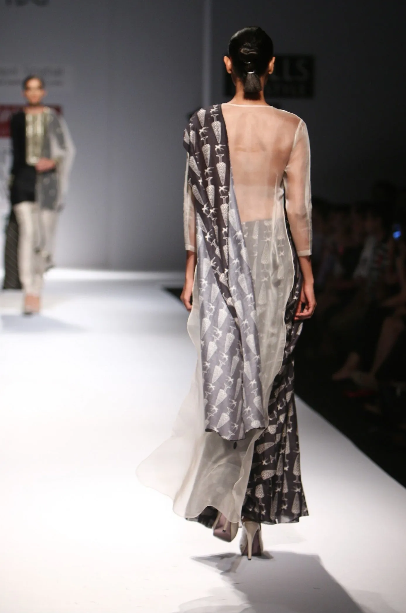 Farah Sari