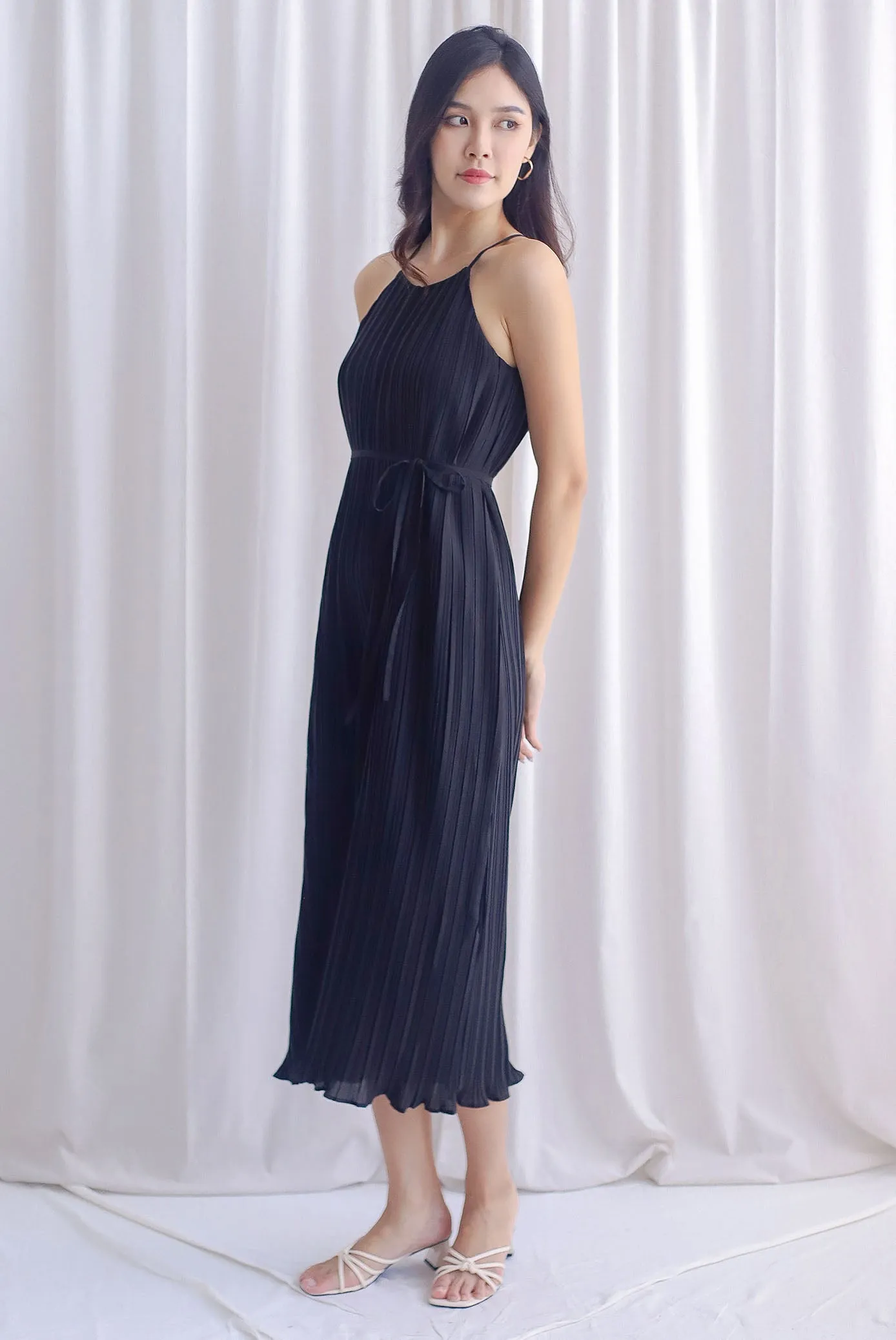Fion Pleat Cut In Flare Jumpsuit In Black