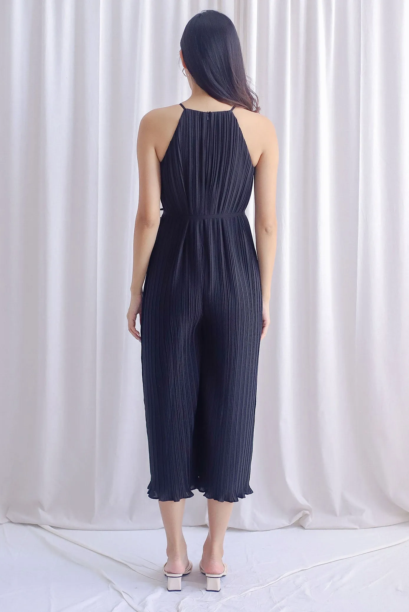 Fion Pleat Cut In Flare Jumpsuit In Black