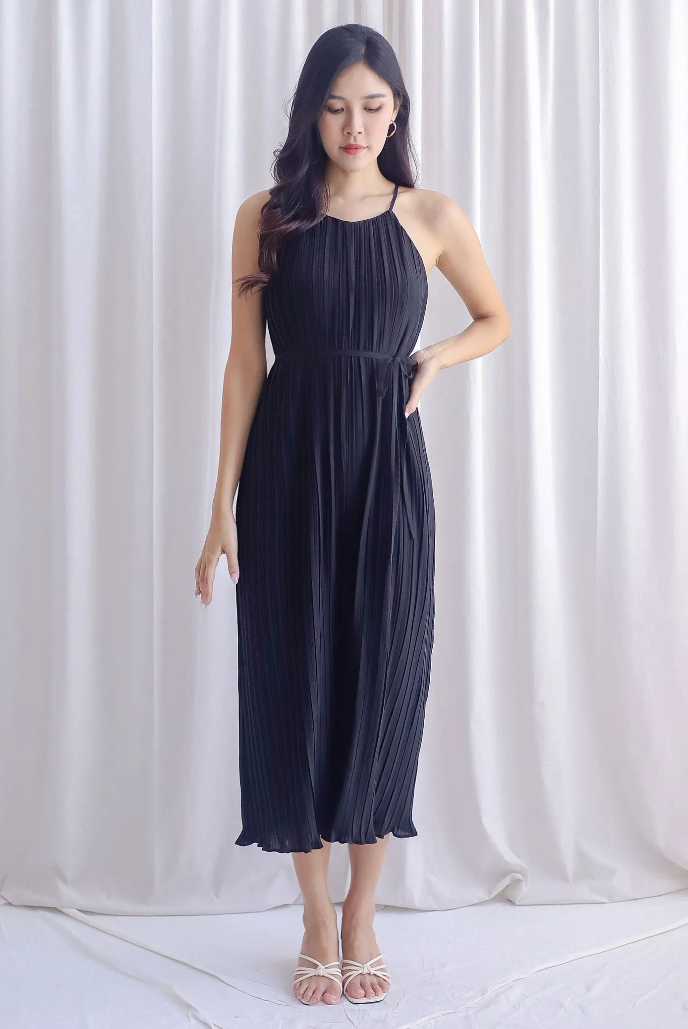 Fion Pleat Cut In Flare Jumpsuit In Black