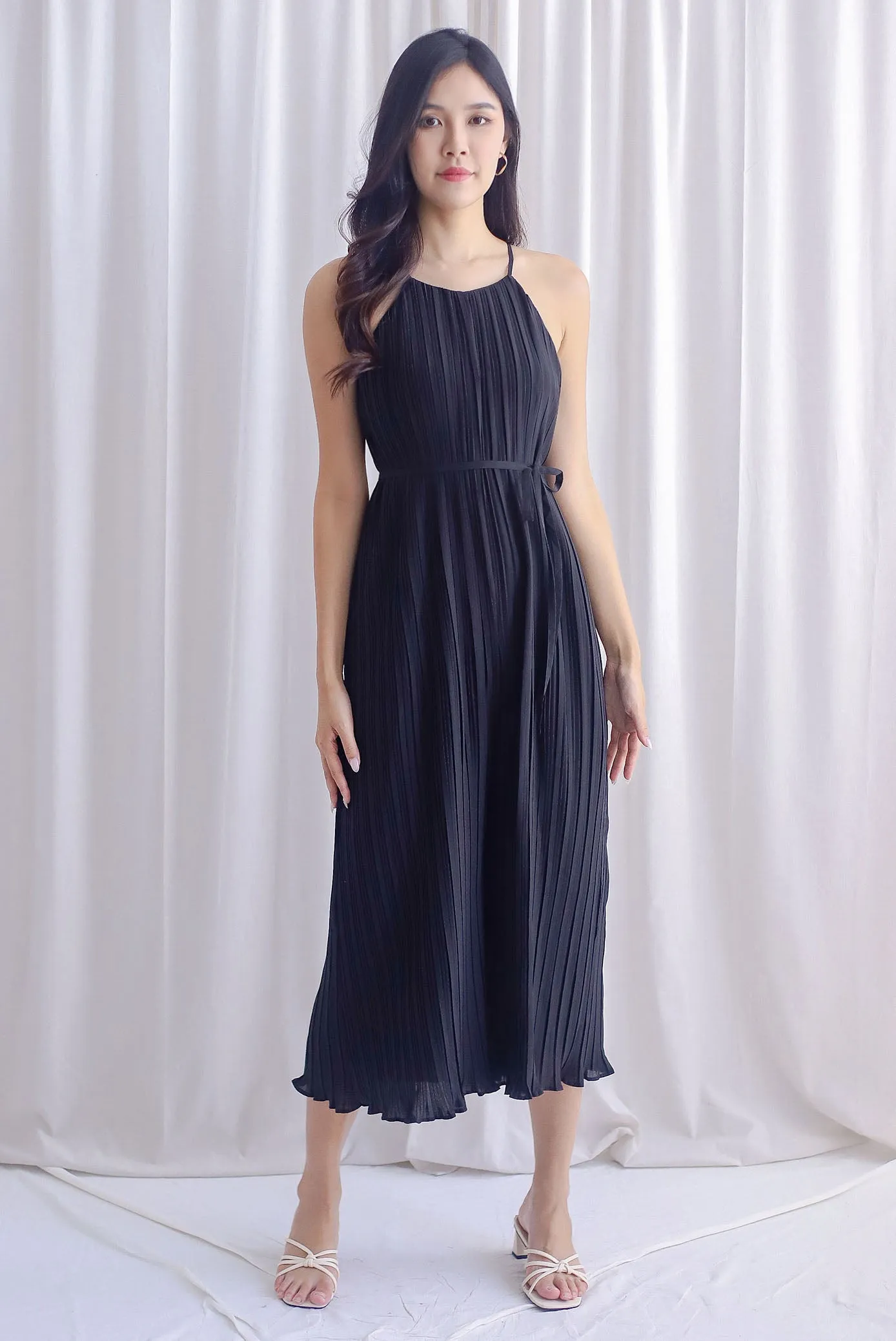Fion Pleat Cut In Flare Jumpsuit In Black