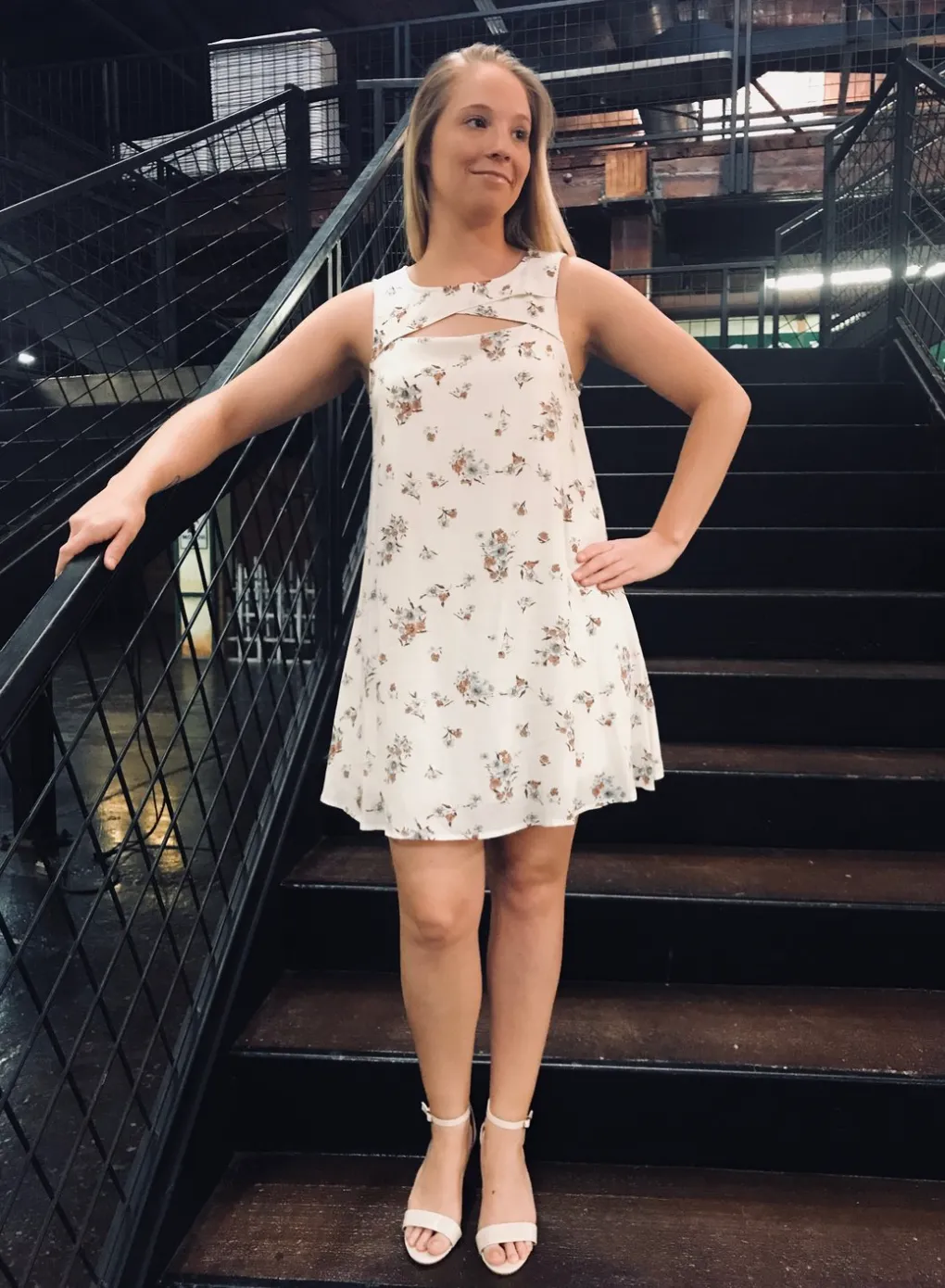 Floral Print Cut Out Shift Dress - Cream