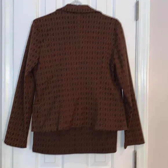Gantos Vintage 2 piece skirt suit, Size 4