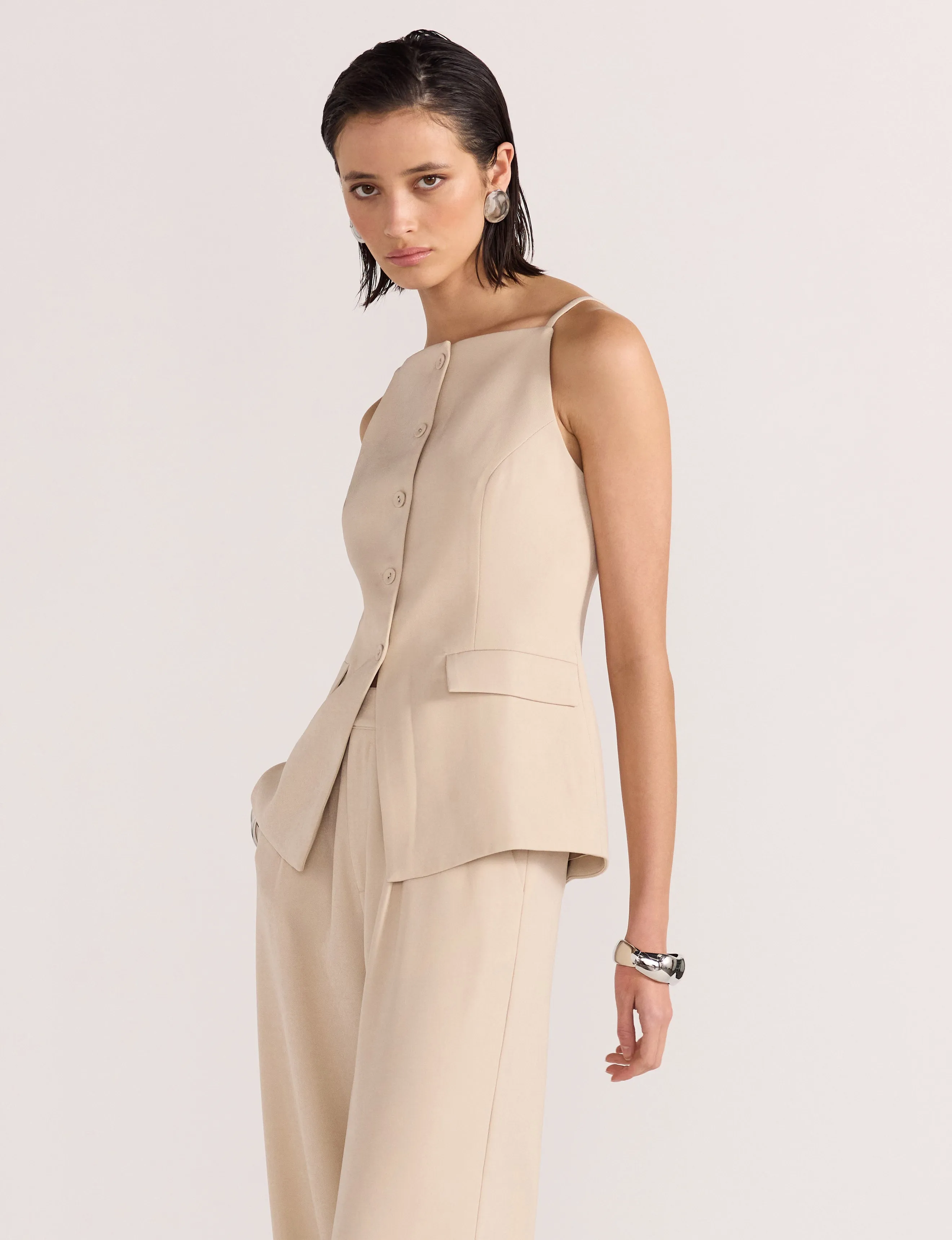 Hayden Longline Vest | Beige