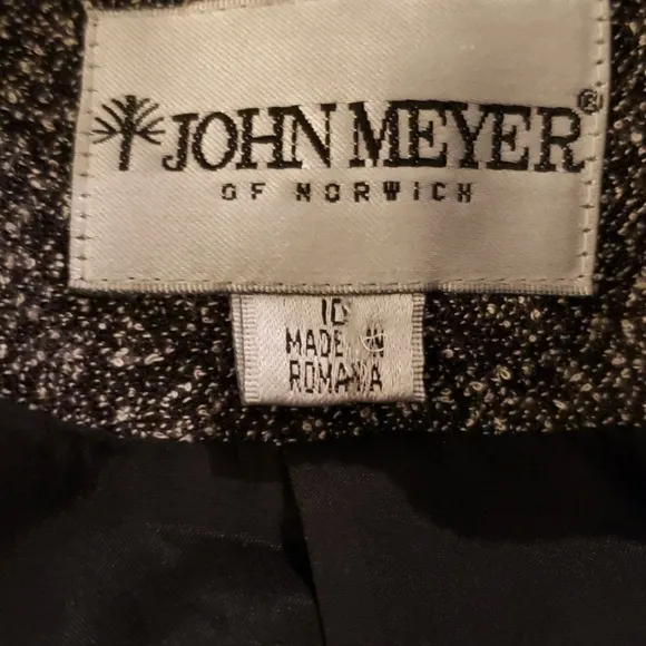 John Meyer of Norwich Two piece suit Vintage  10