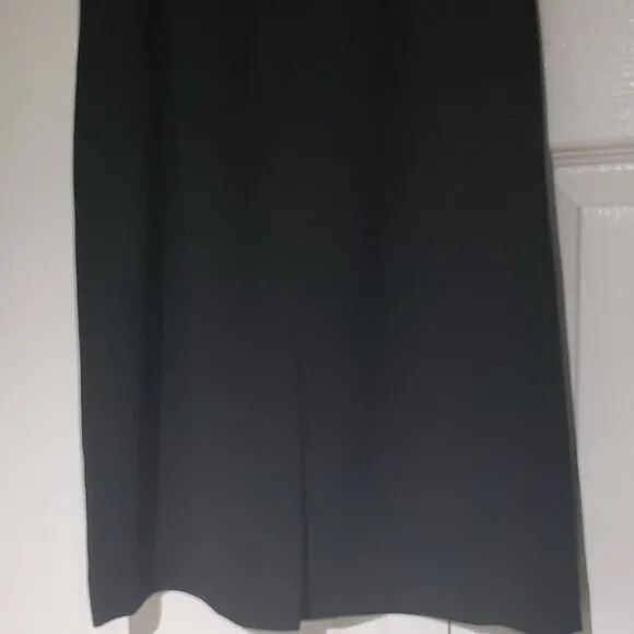 Le Suit Essentials 4P
