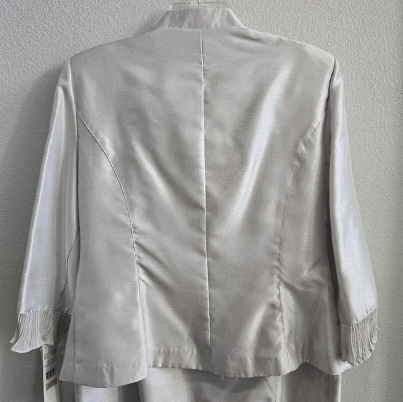 Light grey skirt suit with elegant embroidery size 12