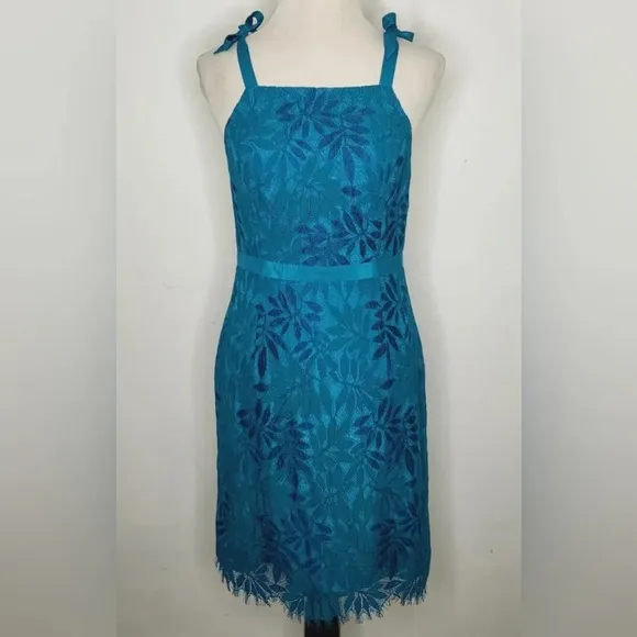 LILLY PULITZER Kayleigh Shift Dress Fern Gallery Lace Tidal Wave Blue Size 8