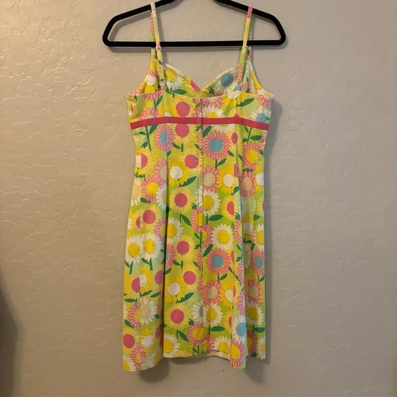 Lilly Pulitzer Yellow Sunflower Floral Print Empire Waist Shift Dress Size 2
