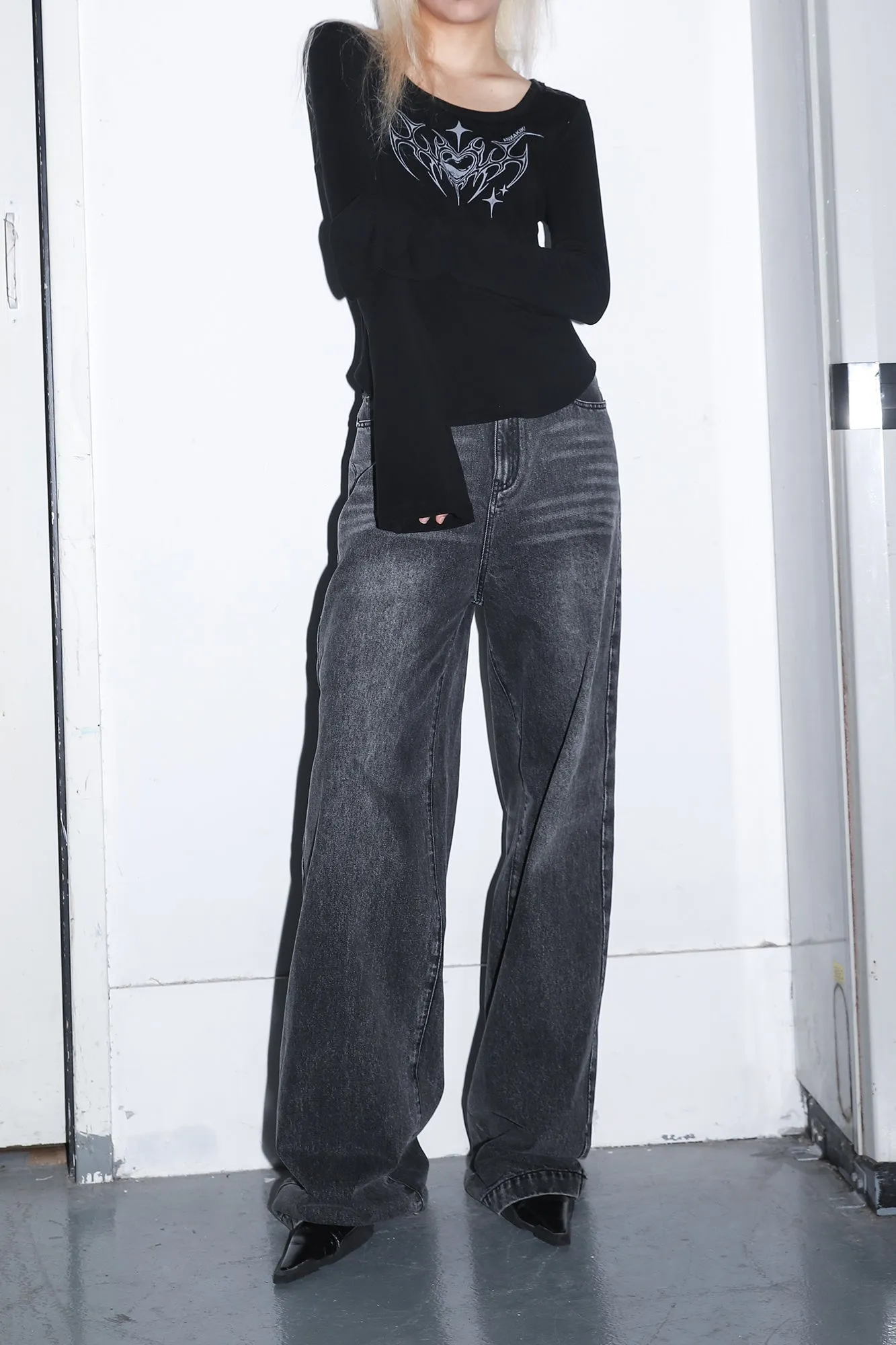 Loose mid-rise denim wide-leg pants