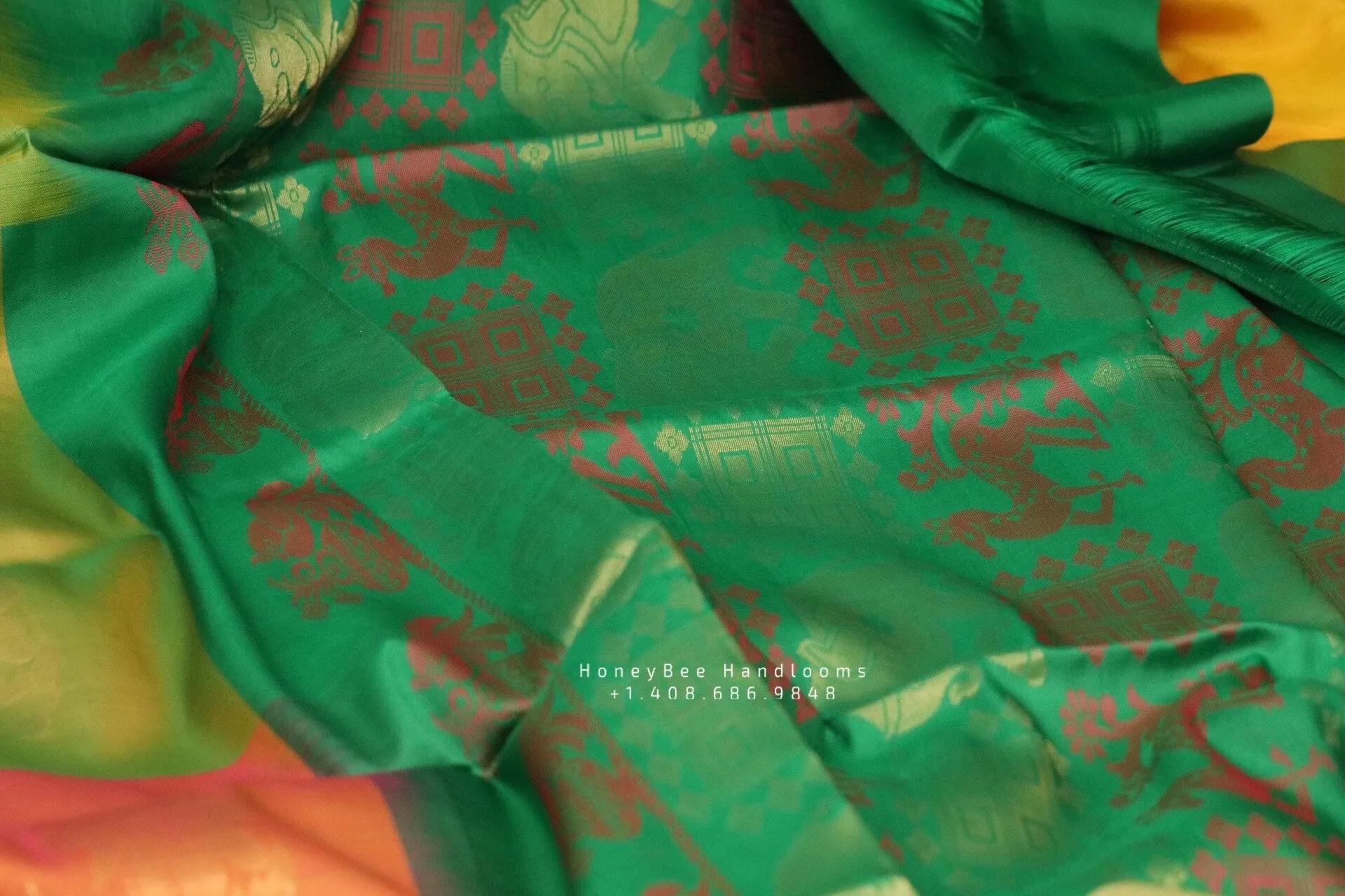 Lyte weight Pattu Sarees online,seemantham Sarees,Pure Silk Sarees,Kanjivaram Saree,kanchi pattu saree,Zari saree,gift saree mom saree