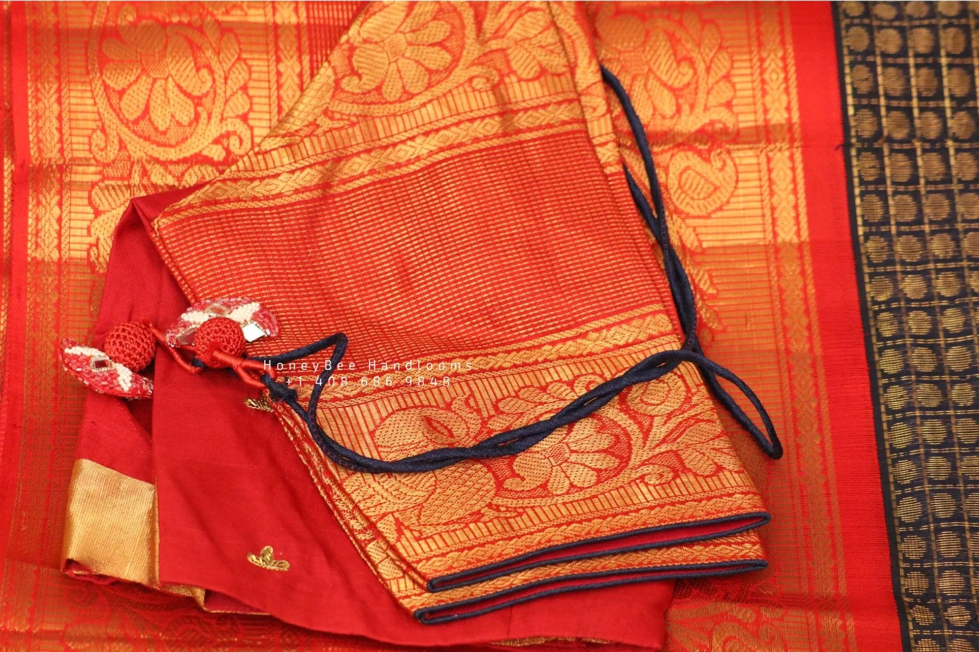 Lyte weight Pattu Sarees online,South Indian Sarees,Pure Silk Sarees,Kanjivaram Saree,kanchi pattu saree,Zari saree,Handloom saree - NIHIRA