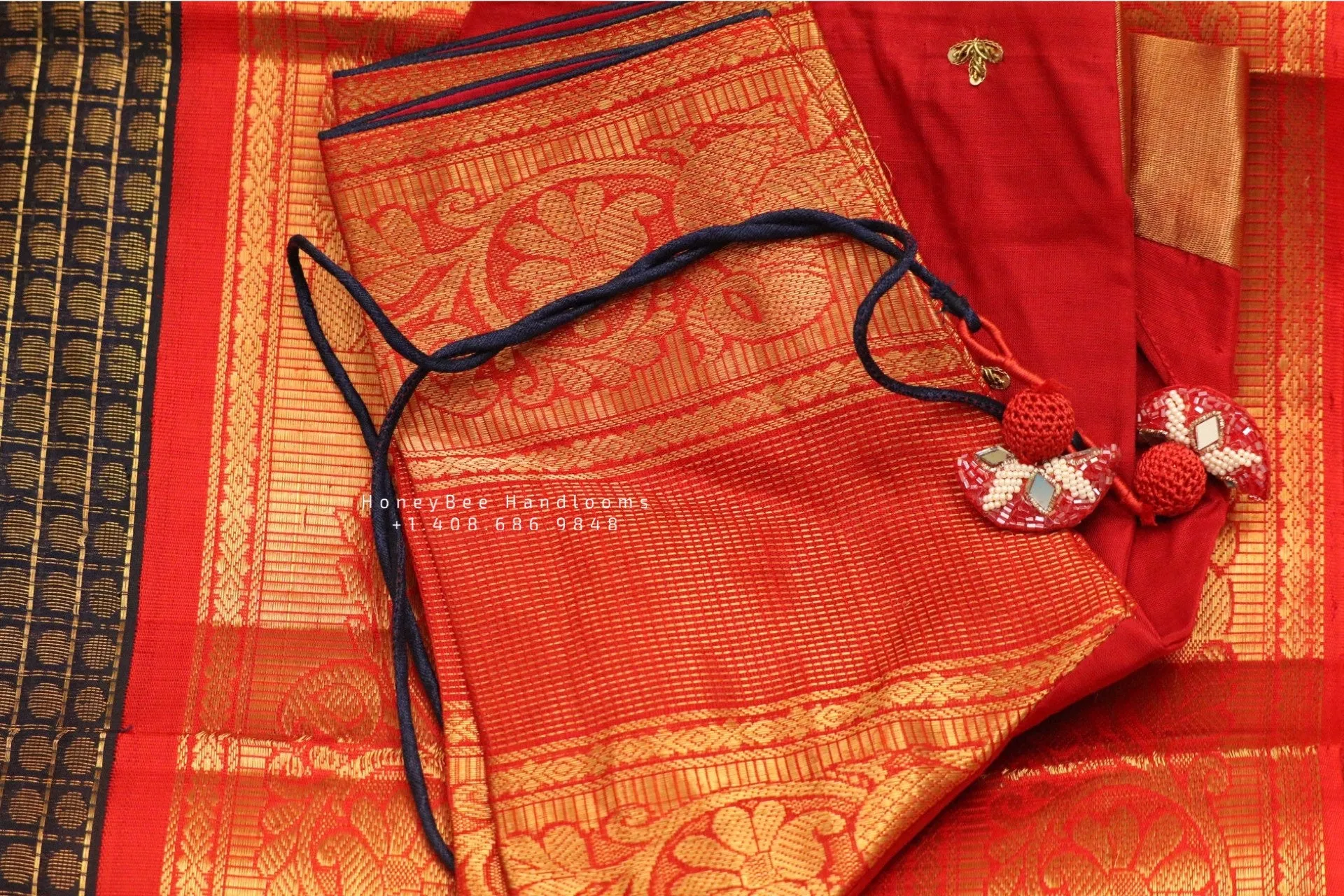 Lyte weight Pattu Sarees online,South Indian Sarees,Pure Silk Sarees,Kanjivaram Saree,kanchi pattu saree,Zari saree,Handloom saree - NIHIRA