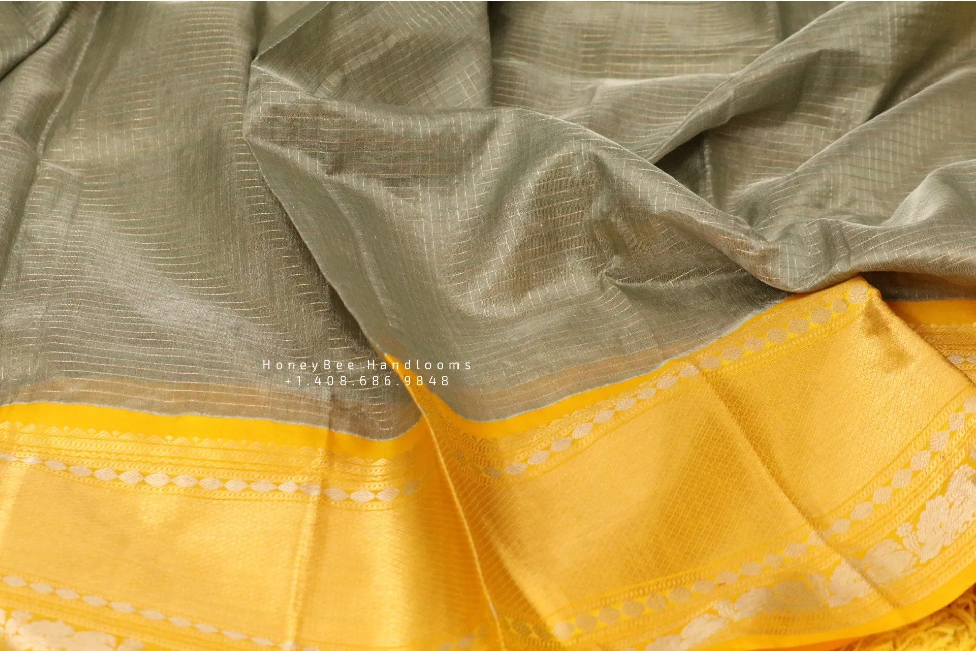 Lyte weight Pattu Sarees online,South Indian Sarees,Pure Silk Sarees,Kanjivaram Saree,kanchi pattu saree,Zari saree,handloom saree - NIHIRA