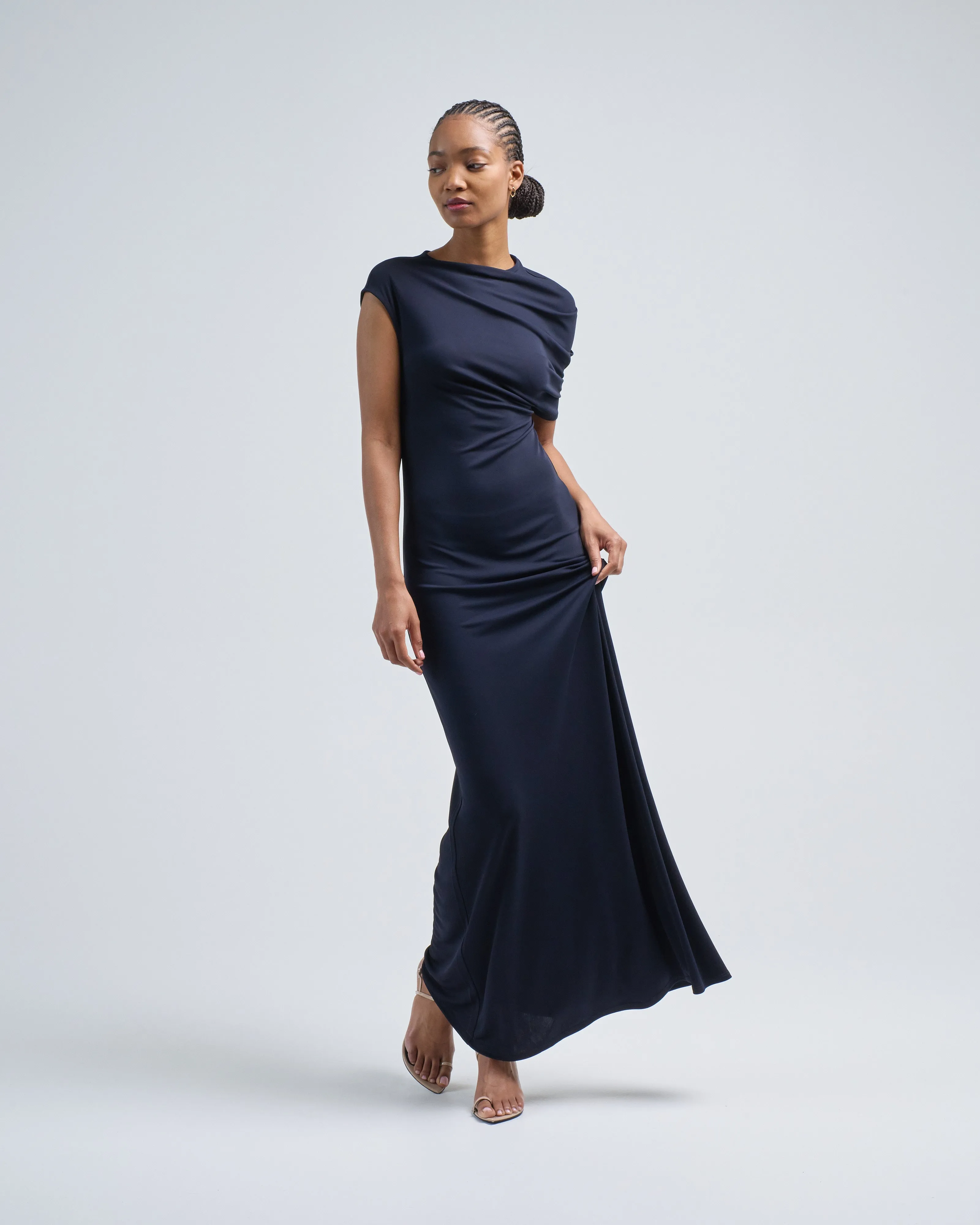 magda sleeveless dress