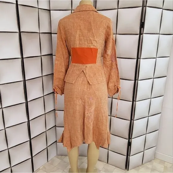 Mith linen suit