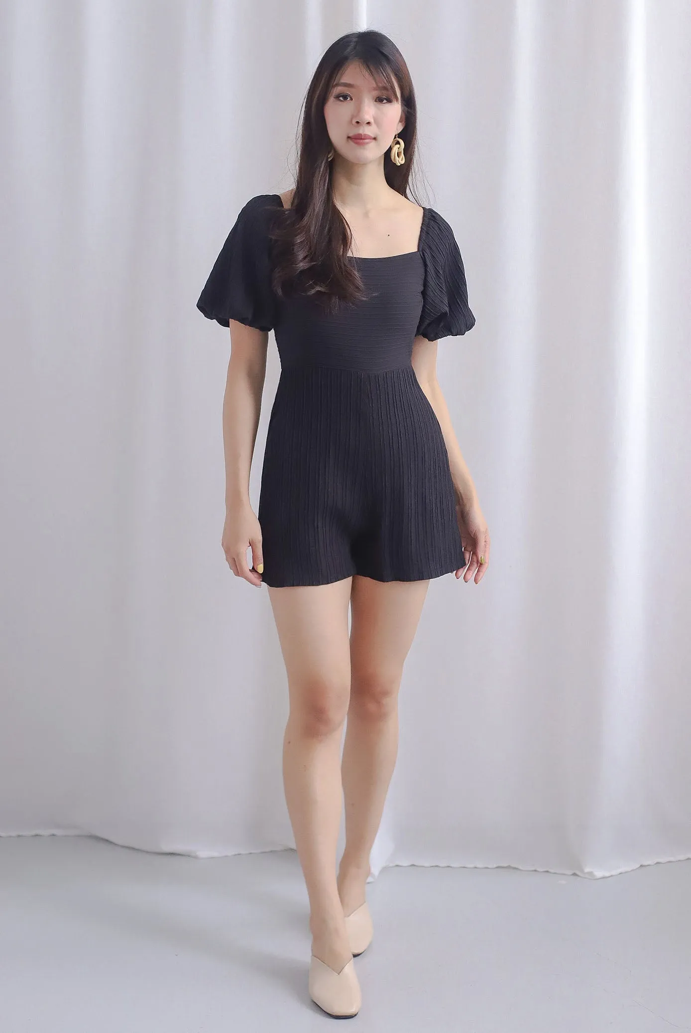 Monika Stripes Emboss Puffy Sleeve Romper In Black