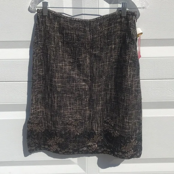 Nine &amp; Company Tow Piece Skirt Set Size 6 Black