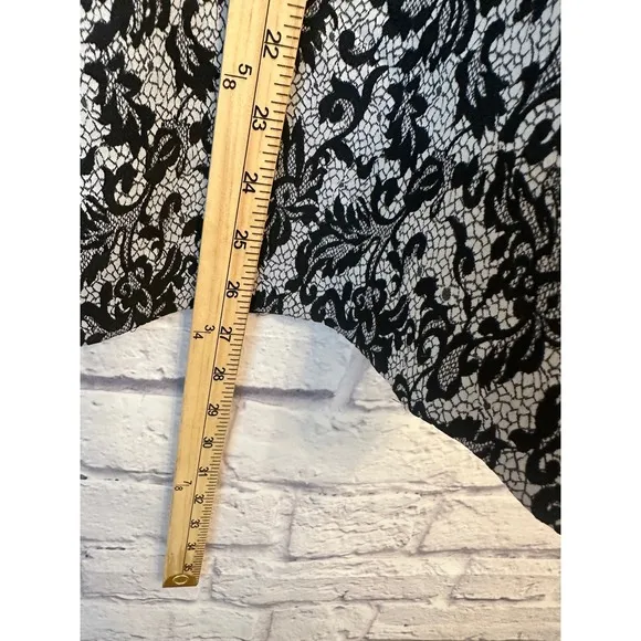 Nipon Boutique Skirt Suit Set Black White Lace Floral Size 16