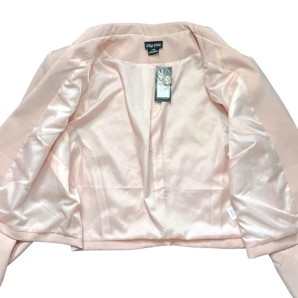 NWT City Chic Miss Pearl Light Pink Short Blazer sz 20