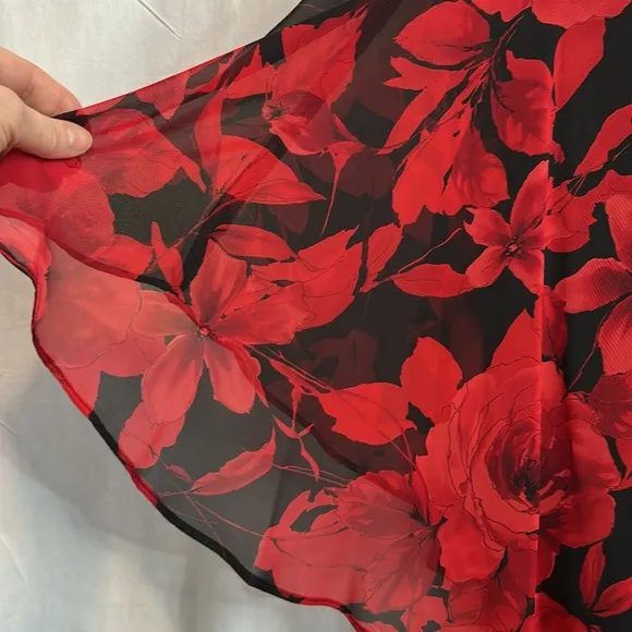 NWT‎ Connected Apparel Red/Black Midi Dress in Size 24W