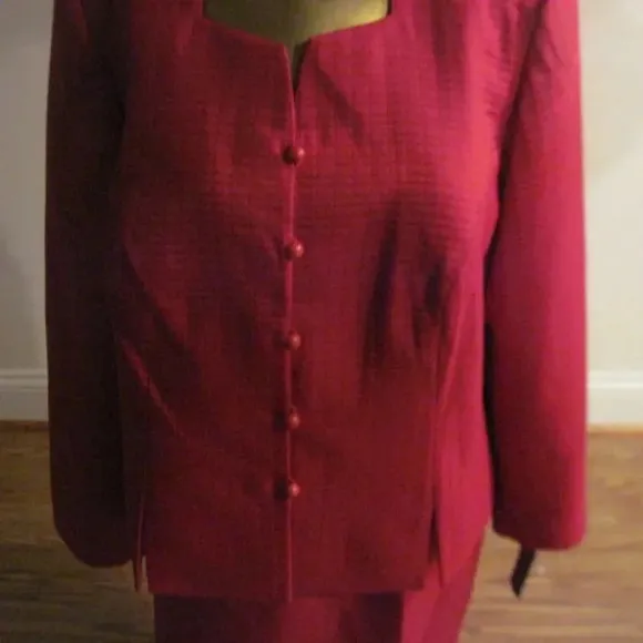 NWT JOHN MEYER Red Skirt Jacket Suit Size 20W