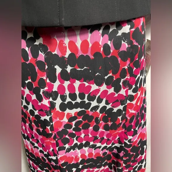 NWT Suit Studio size 8 petite fun black and pink polka dot skirt suit with scarf