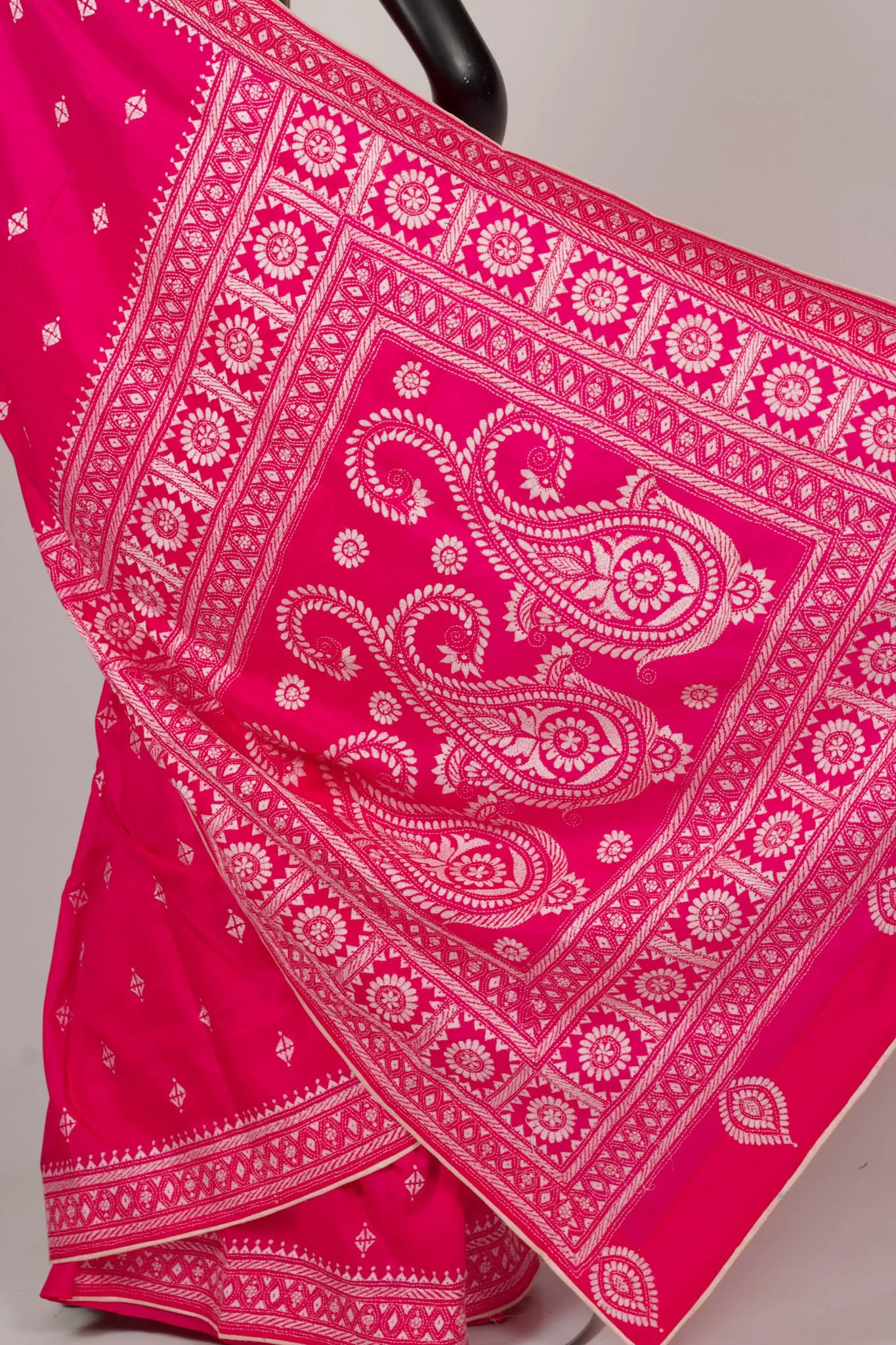 Pink kantha saree