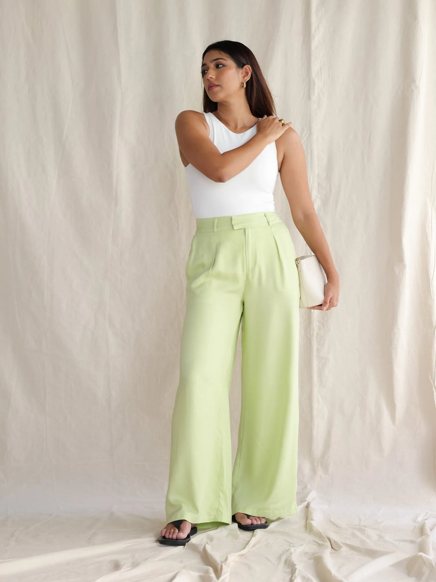 Pleat Detail Wide Leg Pant