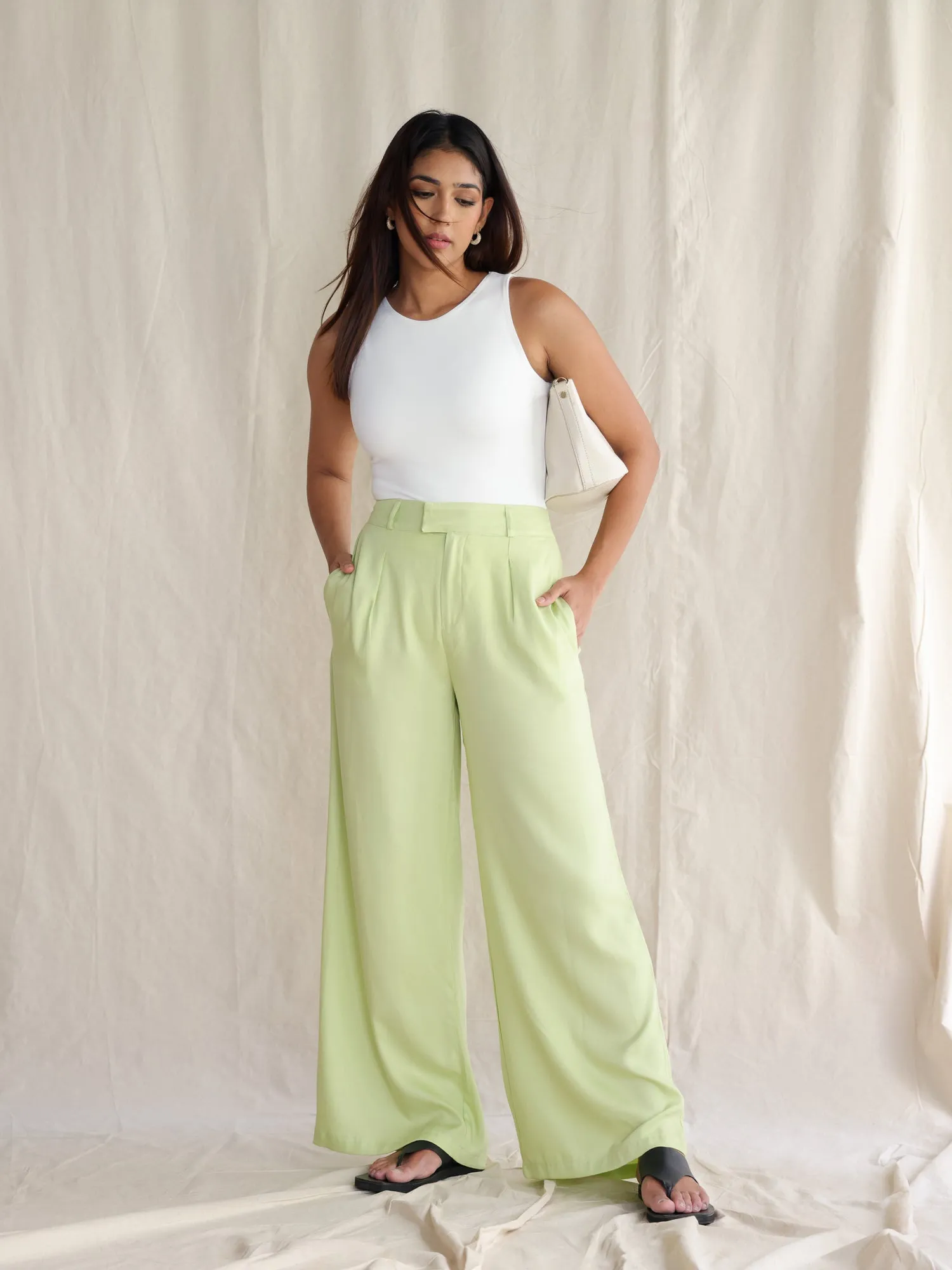 Pleat Detail Wide Leg Pant