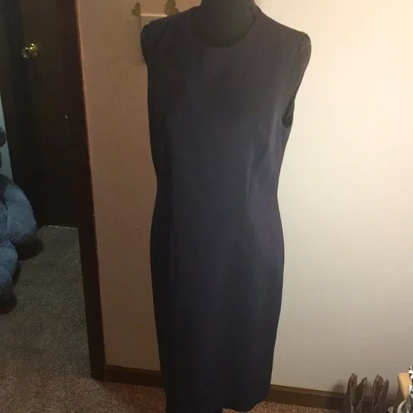 Ralph Lauren women’s darian sleeveless black dress size 10