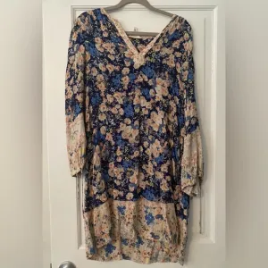 Rebecca Taylor Floral Shift Dress