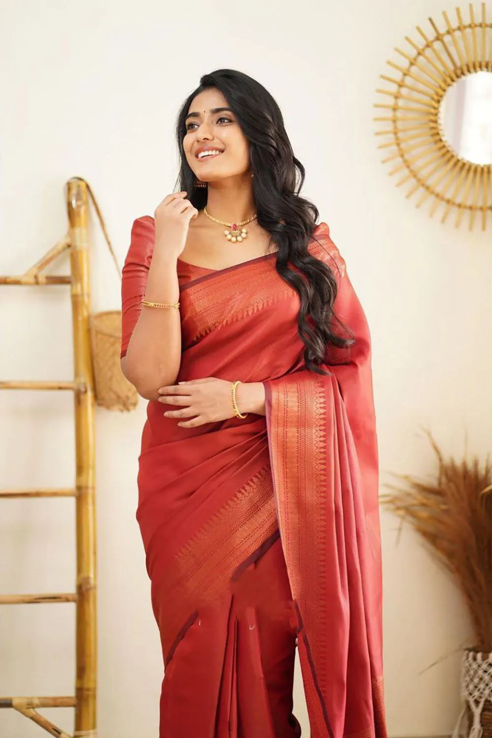Red Soft Silk Saree With Zari Weaving Work