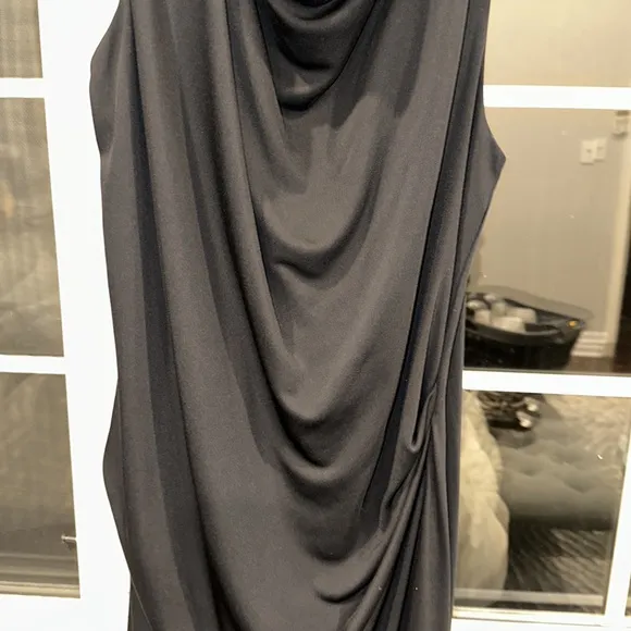 ROBERT RODRIGUEZ BLACK SLEEVELESS COWL DRAPE NECK, V-BACK SIDE RUCHING DETAIL