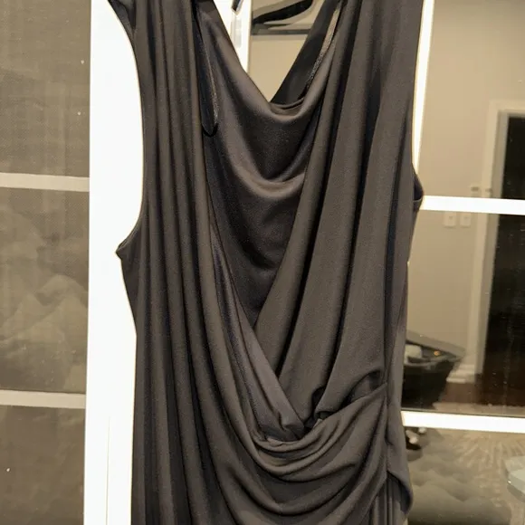 ROBERT RODRIGUEZ BLACK SLEEVELESS COWL DRAPE NECK, V-BACK SIDE RUCHING DETAIL