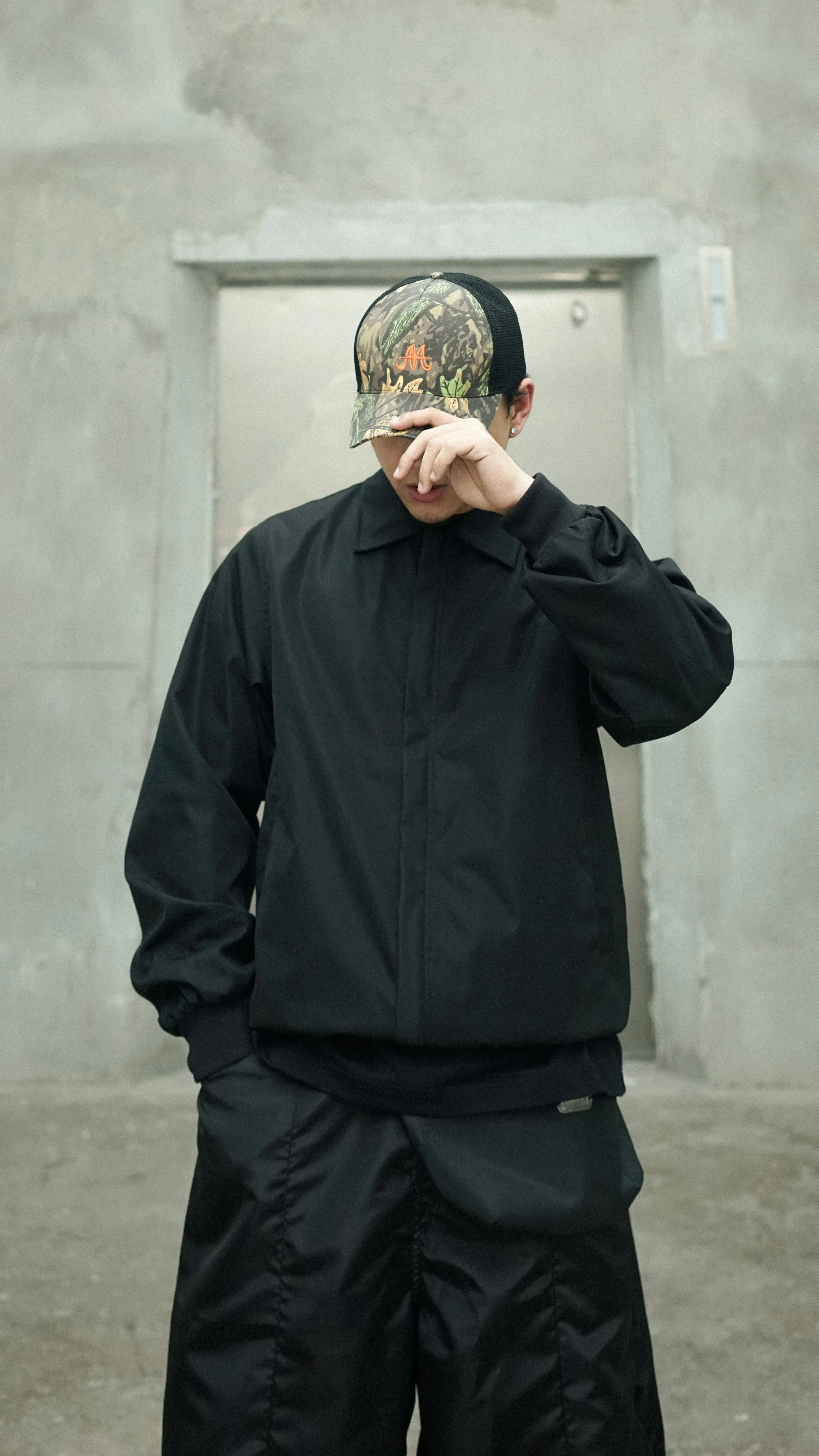 SHINOBI TRUCKER JACKET IN ANTHRACITE