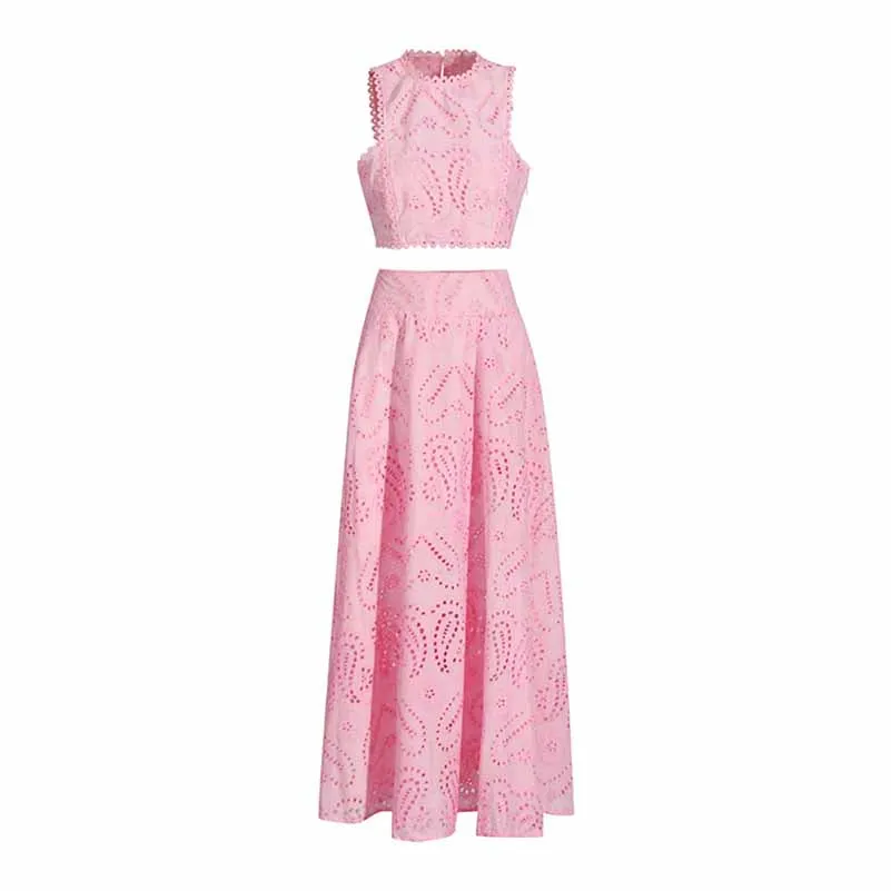 Sleeveless Embroidered Two Piece Long Skirt Suit
