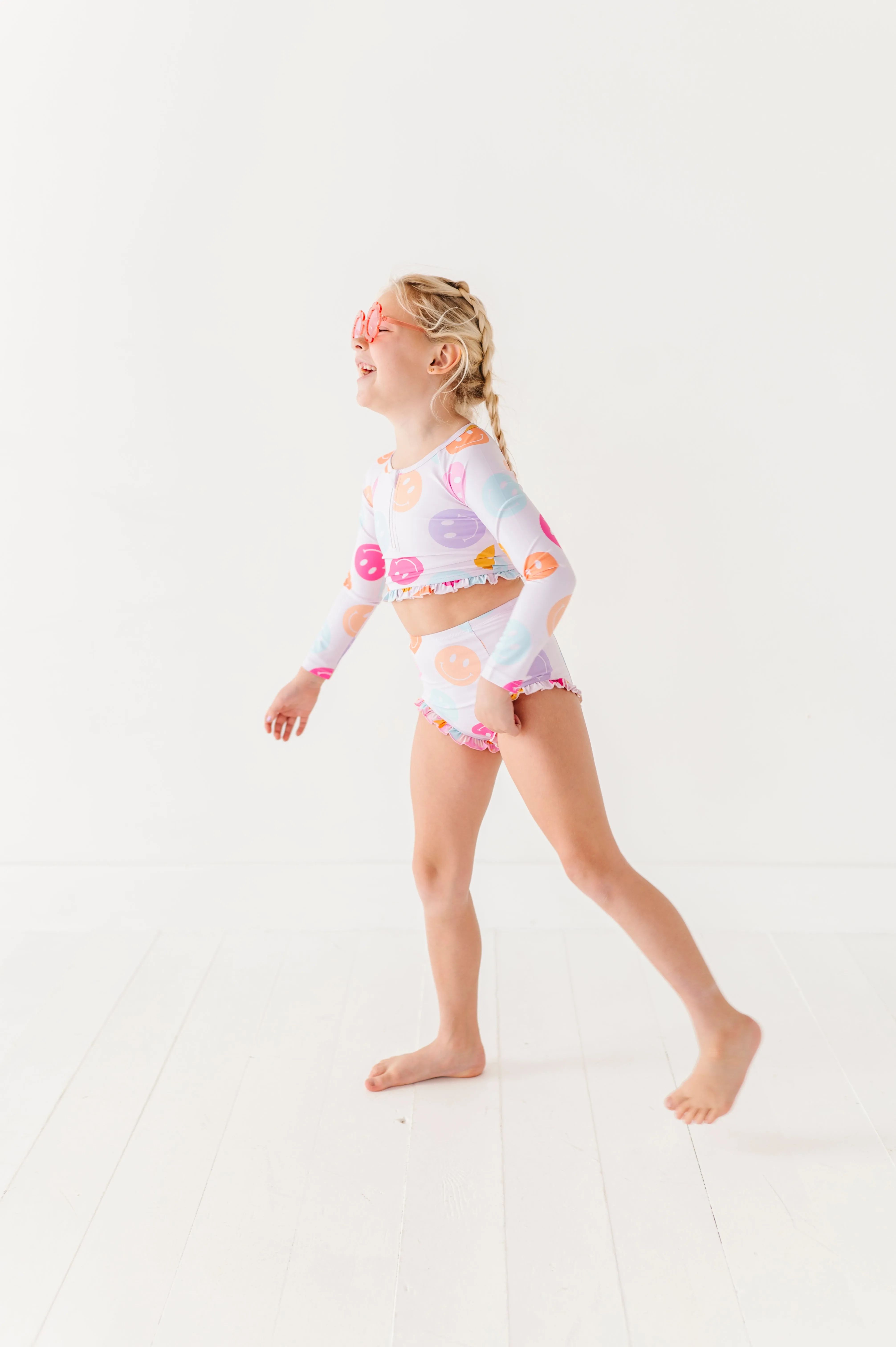 Smilies: 1/4th Zip Rashguard TWO-PIECE